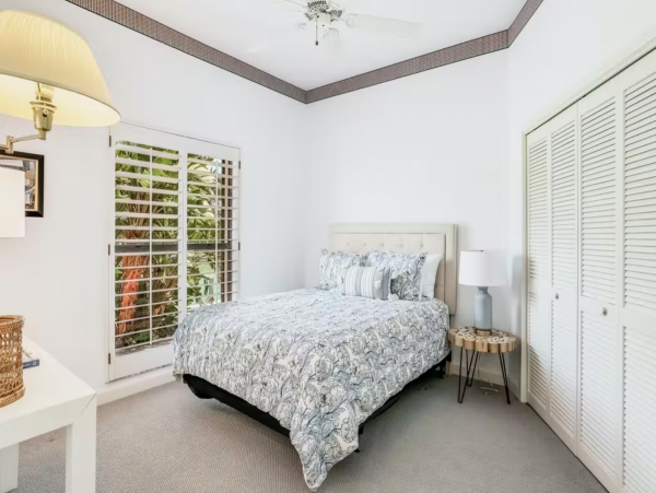 Bay Front Luxury Pool Residence in Marco Island 4 Bedrooms