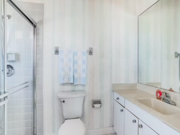 Bay Front Luxury Pool Residence in Marco Island 4 Bedrooms