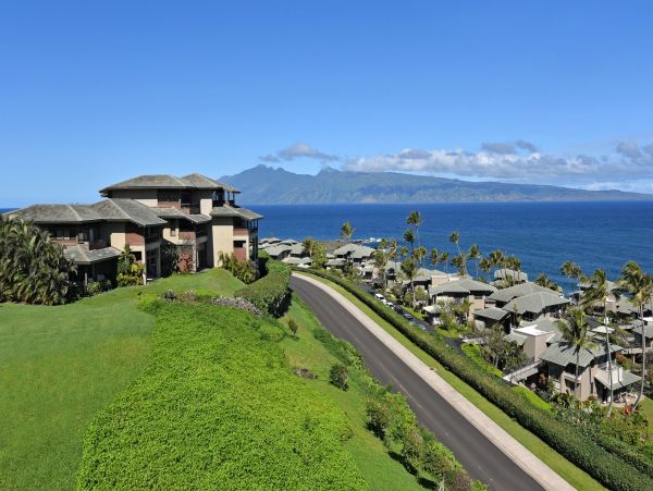 Ocean Views Kapalua Vacation Condo One Bedroom Sleeps 4