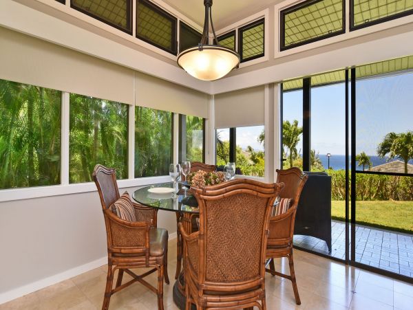 Ocean Views Kapalua Vacation Condo One Bedroom Sleeps 4