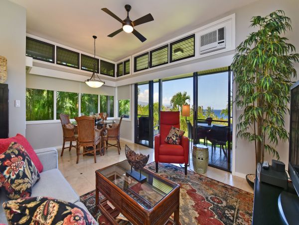 Ocean Views Kapalua Vacation Condo One Bedroom Sleeps 4