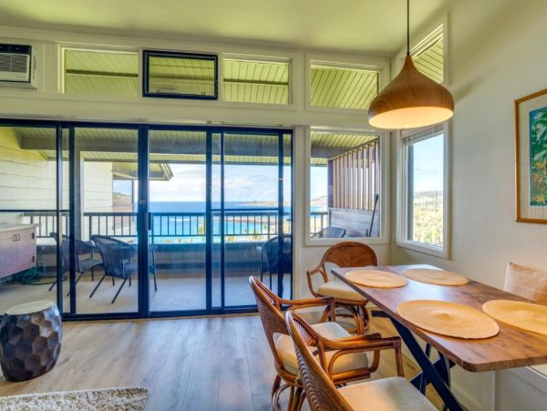 Kapalua Luxury Vacation Condo Sleeps 4 Partial Ocean Views