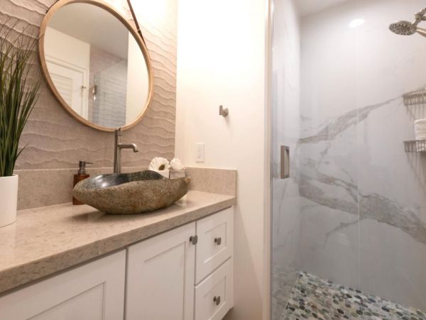 Kapalua Luxury Vacation Condo Sleeps 4 Partial Ocean Views
