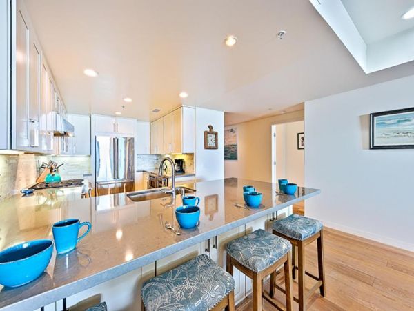 Ocean Views La Jolla Vacation Condo Three Bedrooms Sleeps 9