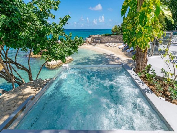 Jamaica Home 1011796