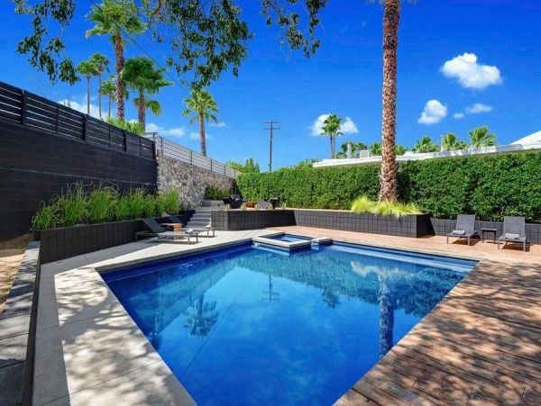 Palm Springs Home 1011807