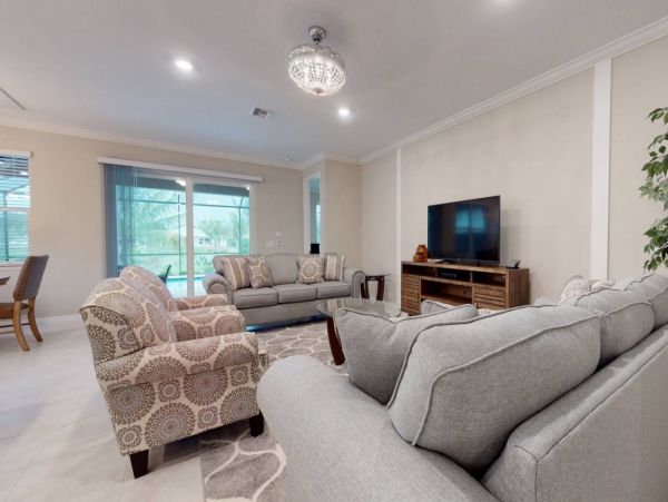 Fort Myers Home 1011816