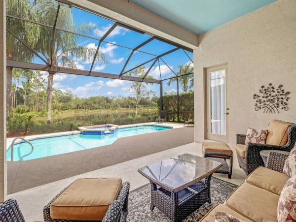 Fort Myers Home 1011817