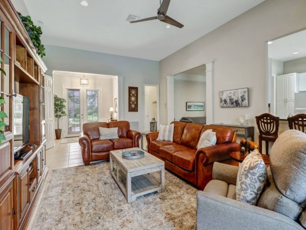 Fort Myers Home 1011817