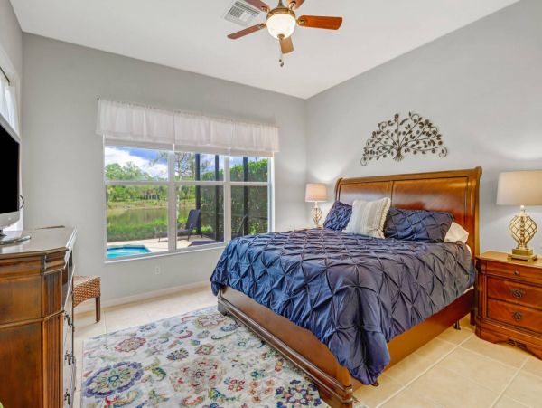Fort Myers Home 1011817