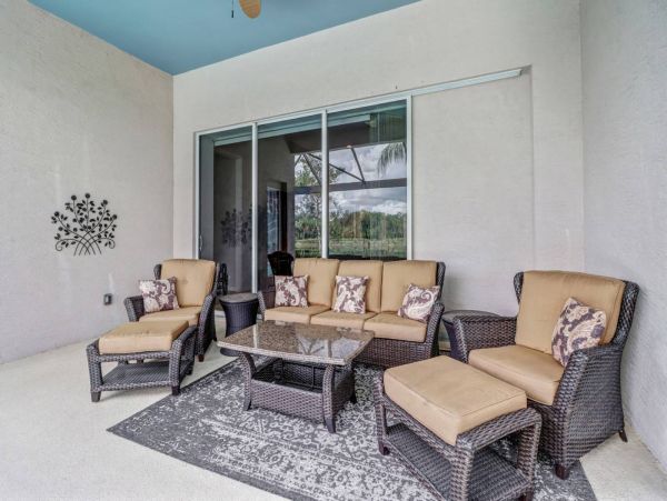 Fort Myers Home 1011817