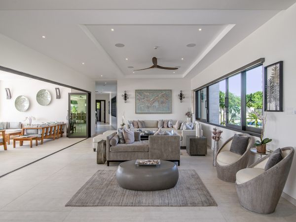Jamaica Home 1011820