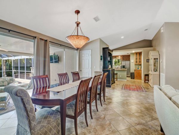 Fort Myers Home 1011823