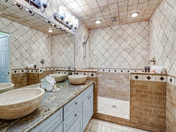 Fort Myers Home 1011823