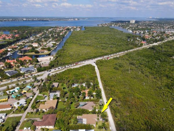 Fort Myers Home 1011823