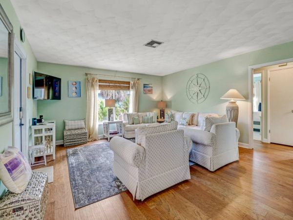 Fort Myers Home 1011833