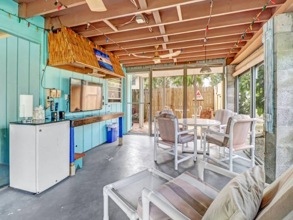 Fort Myers Home 1011833