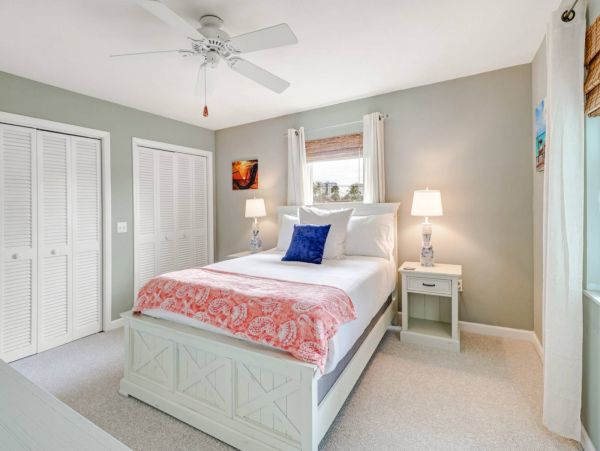 Fort Myers Home 1011833