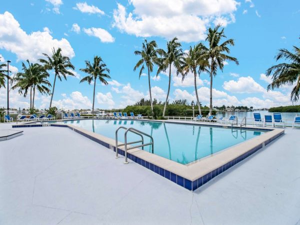 Fort Myers Condo 1011837