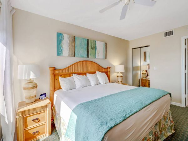 Fort Myers Condo 1011844