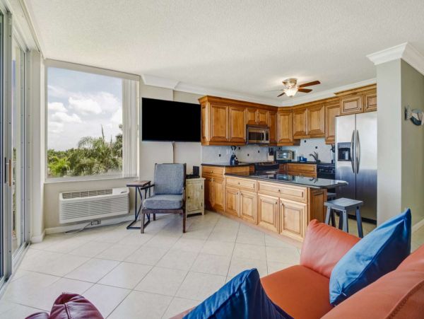 Fort Myers Condo 1011848
