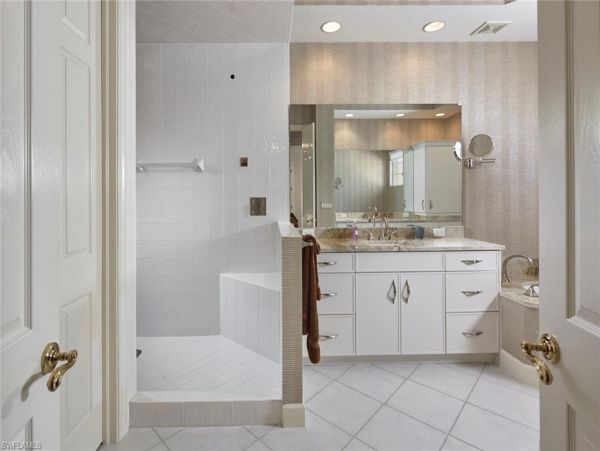 Bonita Springs Condo 1011853