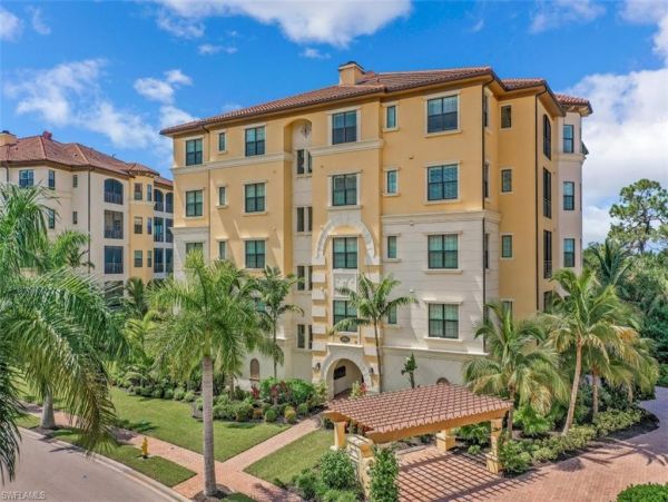 Bonita Springs Condo 1011854