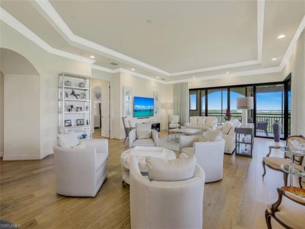 Bonita Springs Condo 1011854