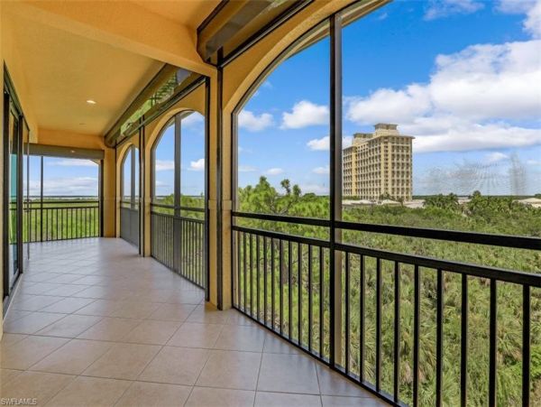 Bonita Springs Condo 1011854