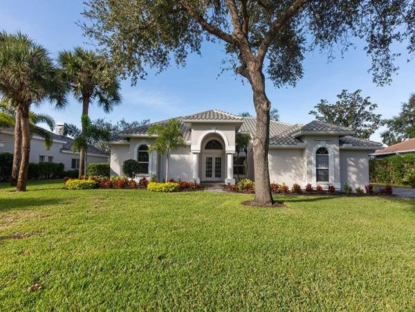 Bonita Springs Home 1011855