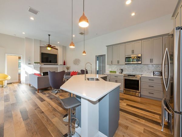Bonita Springs Home 1011855