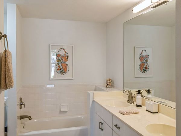 Bonita Springs Condo 1011856