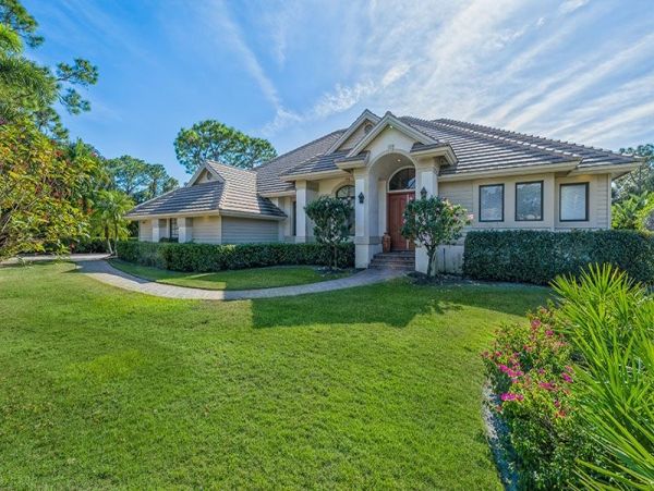 Bonita Springs Home 1011857