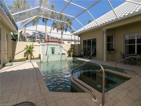 Bonita Springs Home 1011860