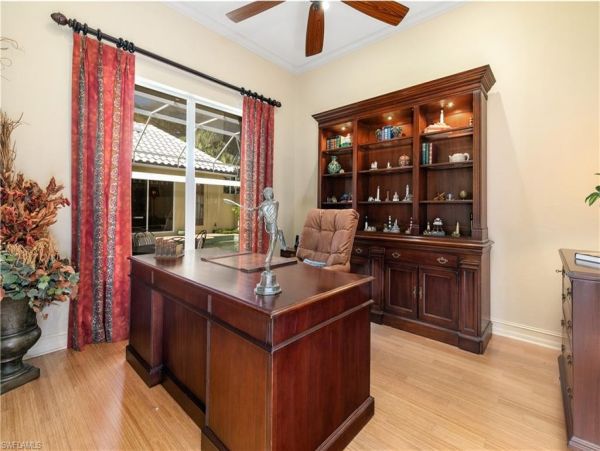 Bonita Springs Home 1011860