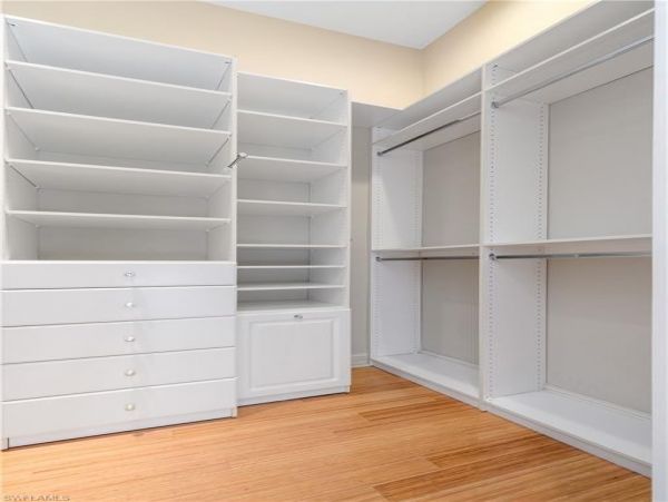Bonita Springs Home 1011860