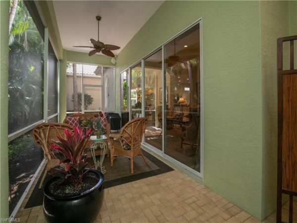 Bonita Springs Home 1011860