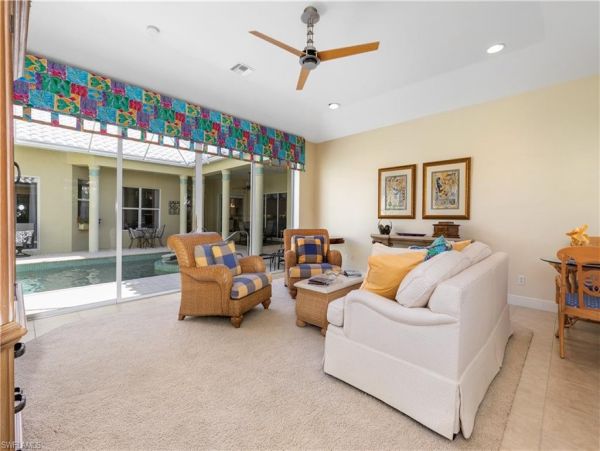 Bonita Springs Home 1011860
