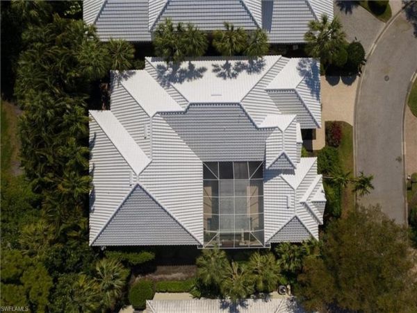 Bonita Springs Home 1011860