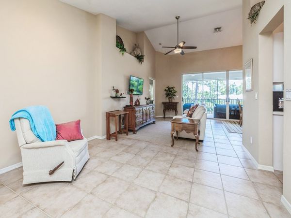 Bonita Springs Condo 1011861