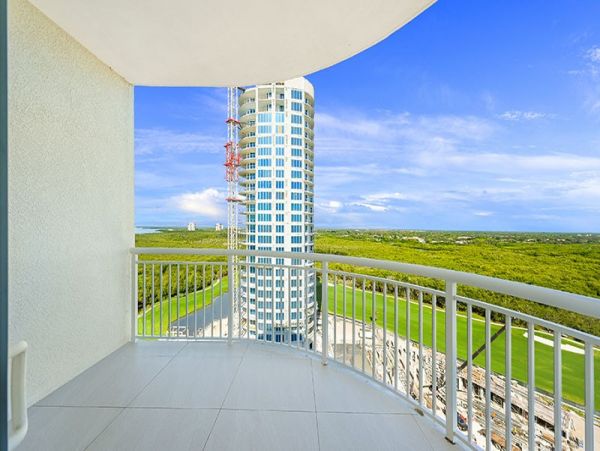 Bonita Bay Vacation Condo with 3 Bedrooms & 3 Balconies