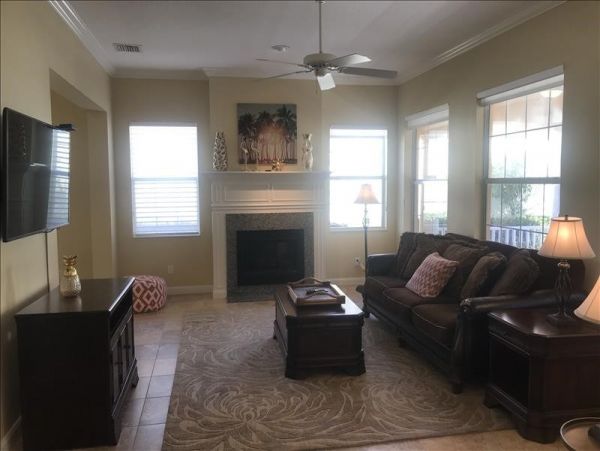 Bonita Springs Home 1011865