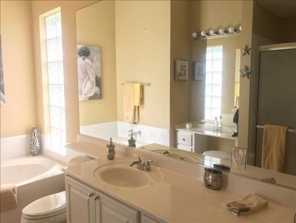 Bonita Springs Home 1011865