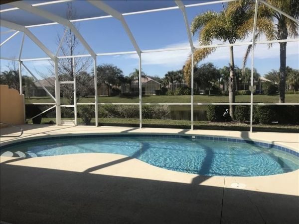 Bonita Springs Home 1011865