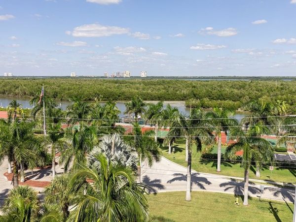 Bonita Springs Condo 1011866