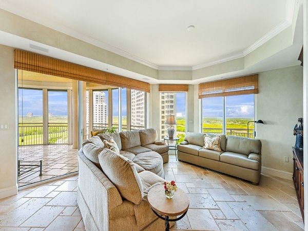Bonita Springs Condo 1011869