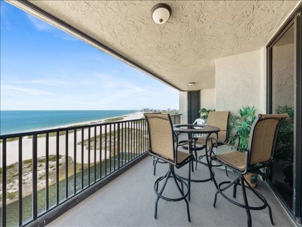 Clearwater Condo 1011877