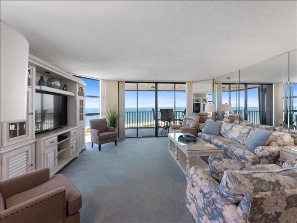 Clearwater Condo 1011877
