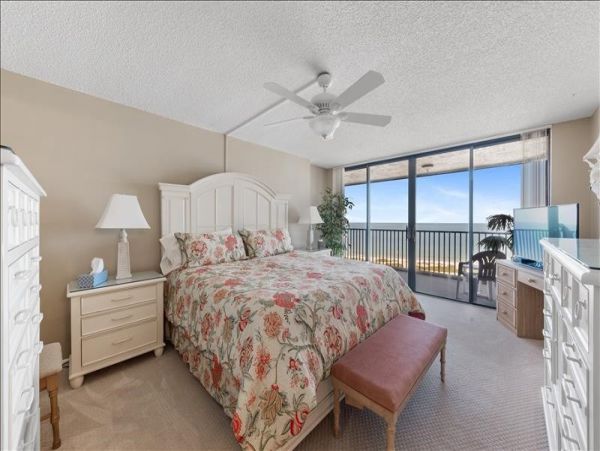Clearwater Condo 1011877