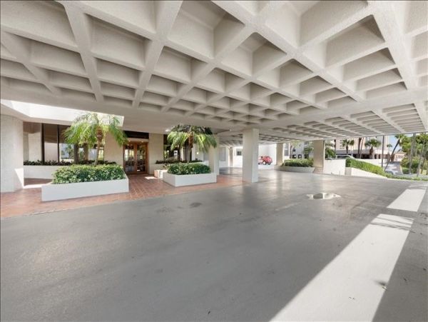Clearwater Condo 1011877